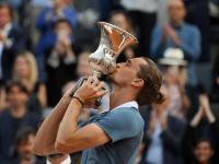 开云体育在线-关于年终总决赛鏖战拉沃尔杯，兹维列夫点燃赛场的信息