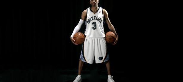 开云官方app入口-独行侠绝杀雄鹿，易建联高光时刻，一场跨越时空的篮球对话