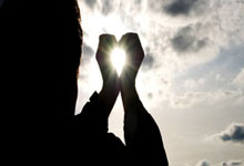 开云官网-巴黎圣日耳曼险胜曼联，小组赛成绩不佳的简单介绍