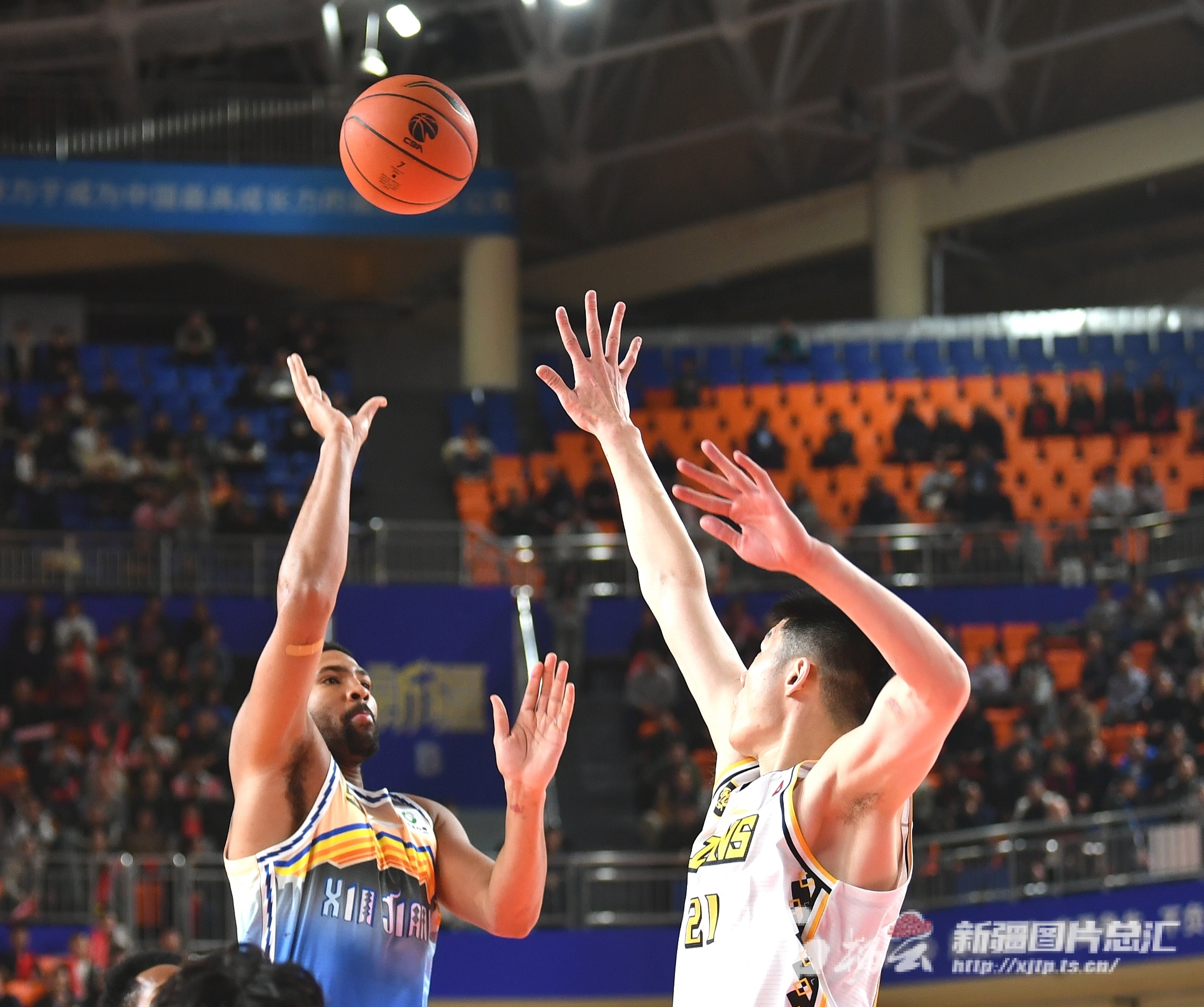 关于新疆队客场比赛遭遇逆境，备战不力的信息