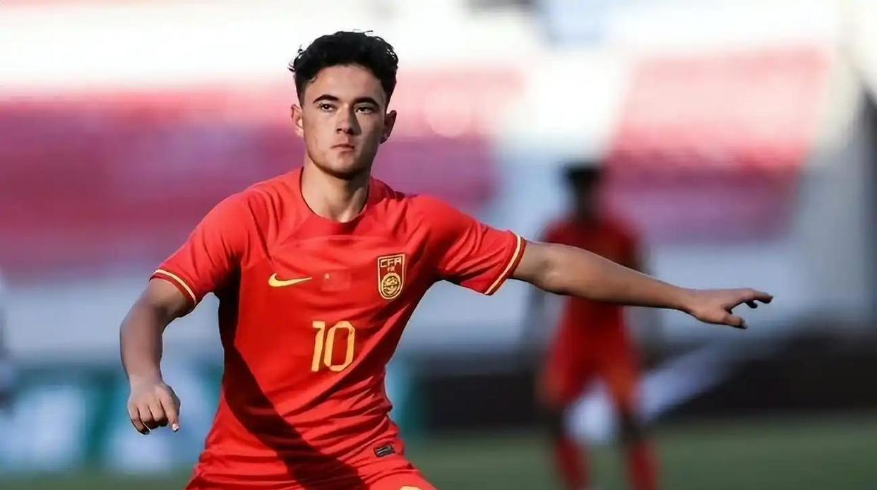 新晋球员闪耀赛场!年轻力量成为焦点的简单介绍 新晋球员闪耀赛场!年轻力量成为焦点的简单介绍