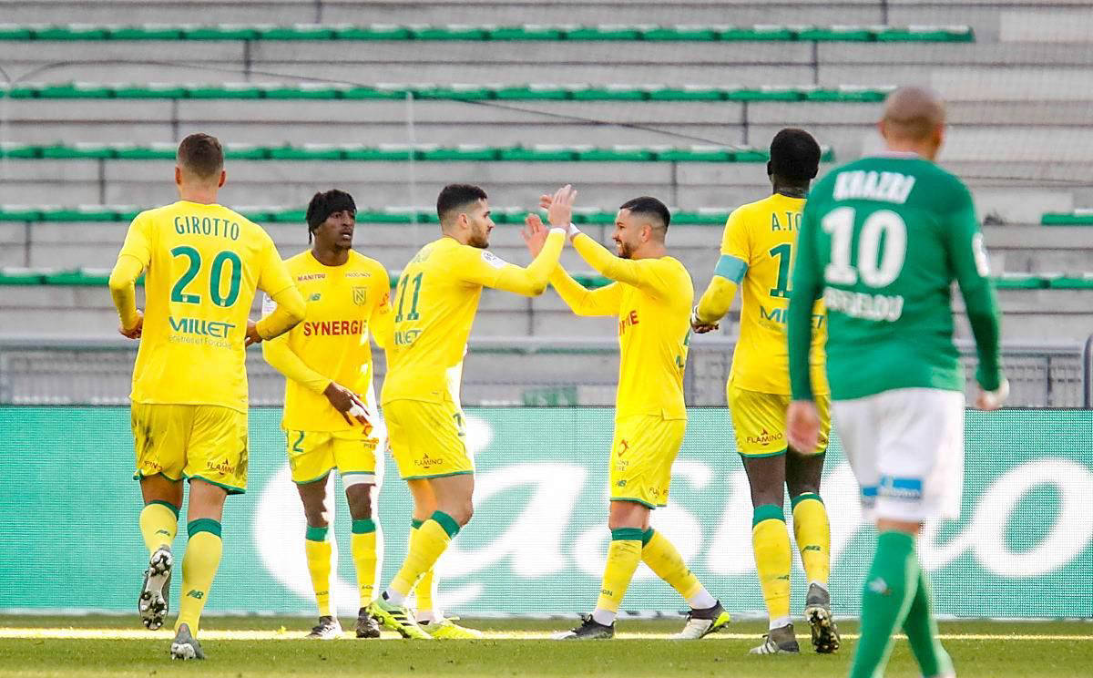 南特主场胜利，守住主场荣誉的简单介绍