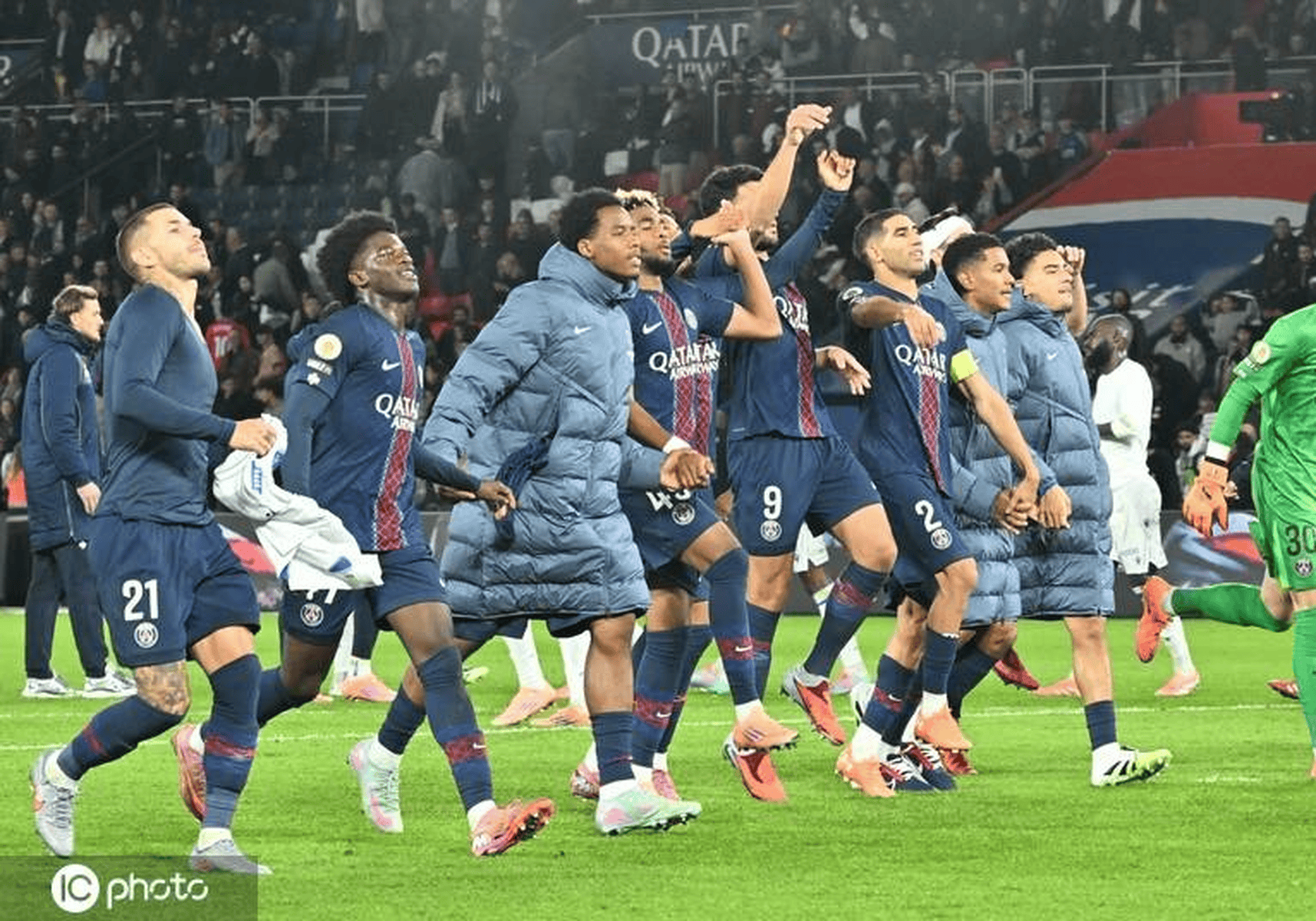 欧国联冠军杯：巴黎圣日耳曼客场告捷，乐见晋级的简单介绍