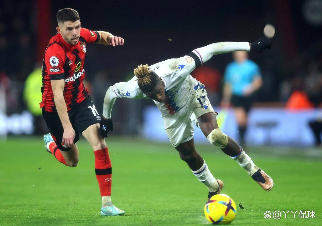 包含水晶宫主场不敌伯恩茅斯，遭遇失利的词条