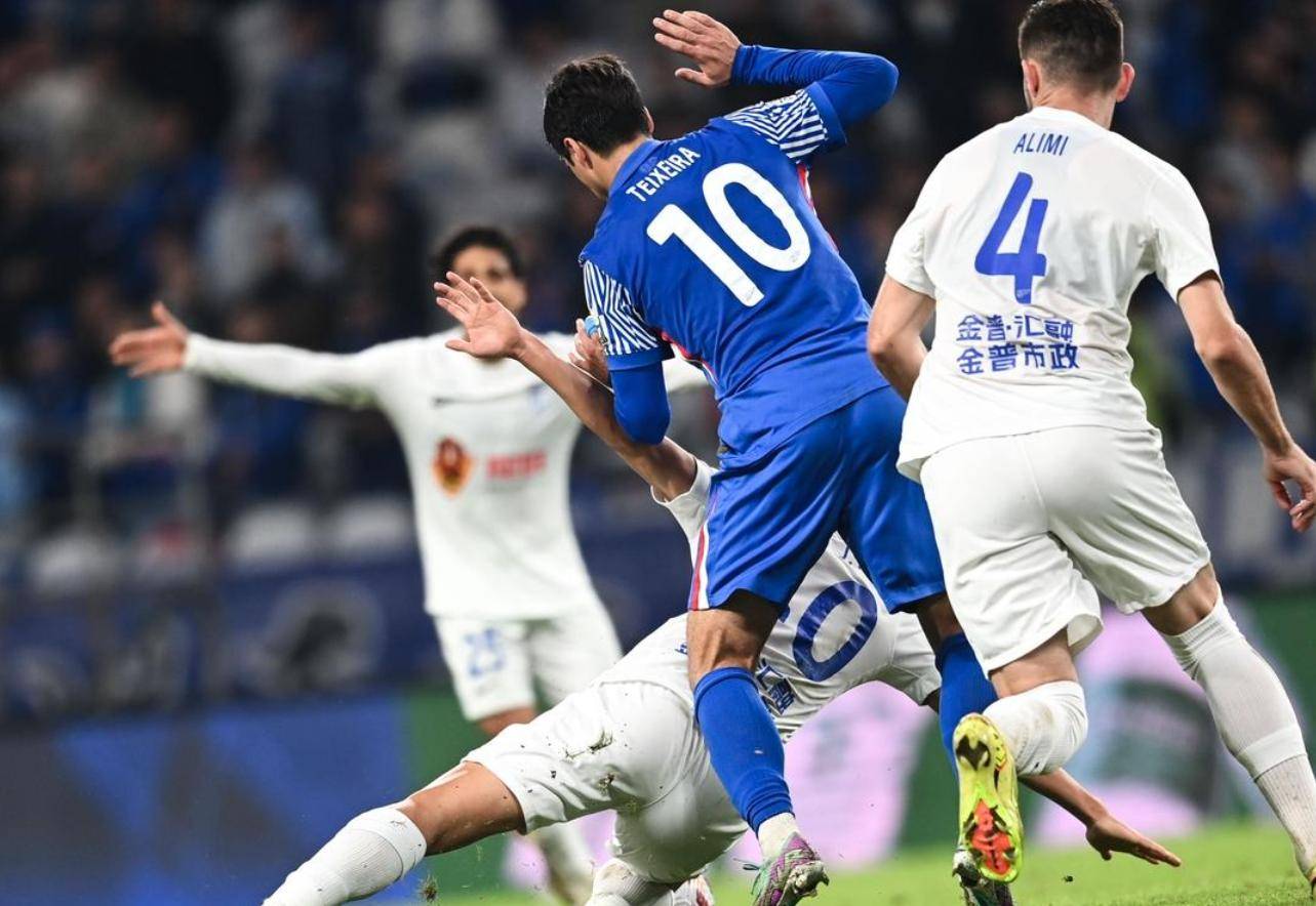 沃尔夫斯堡遭遇意外失利，球队面临调整的简单介绍