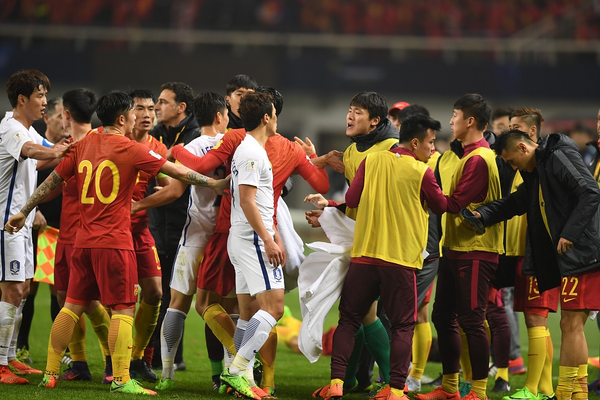 韩国足球队在国际比赛中取得胜利 韩国足球队在国际比赛中取得胜利