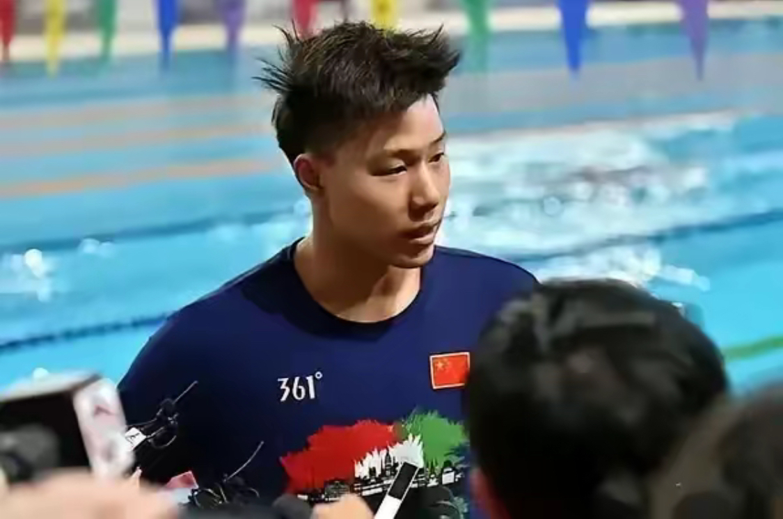 关于战术调整带来胜利，教练团队赢得赞誉的信息