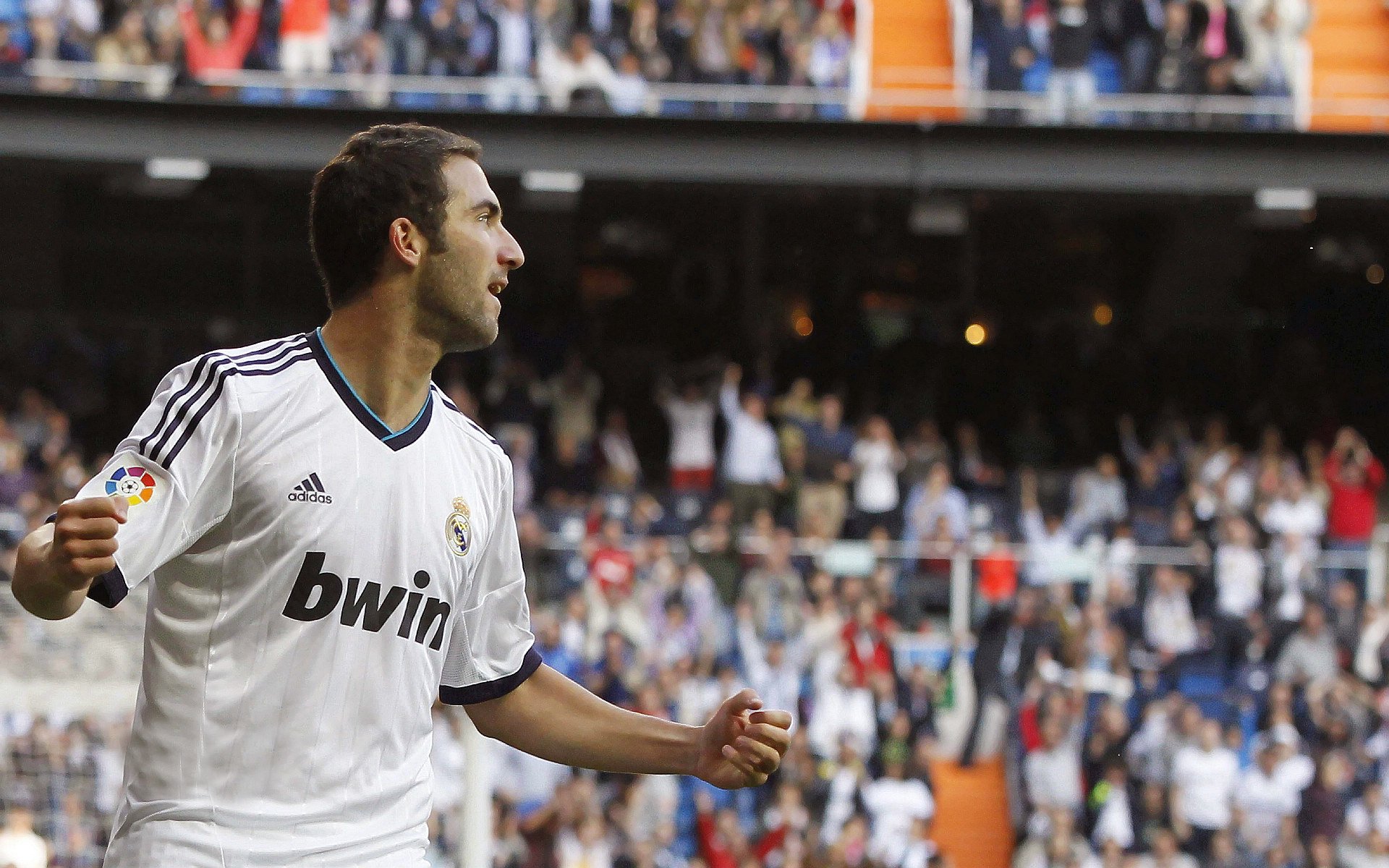 当紫禁城遇见绿茵，北京队击败凯尔特人，哈登成为关键先生