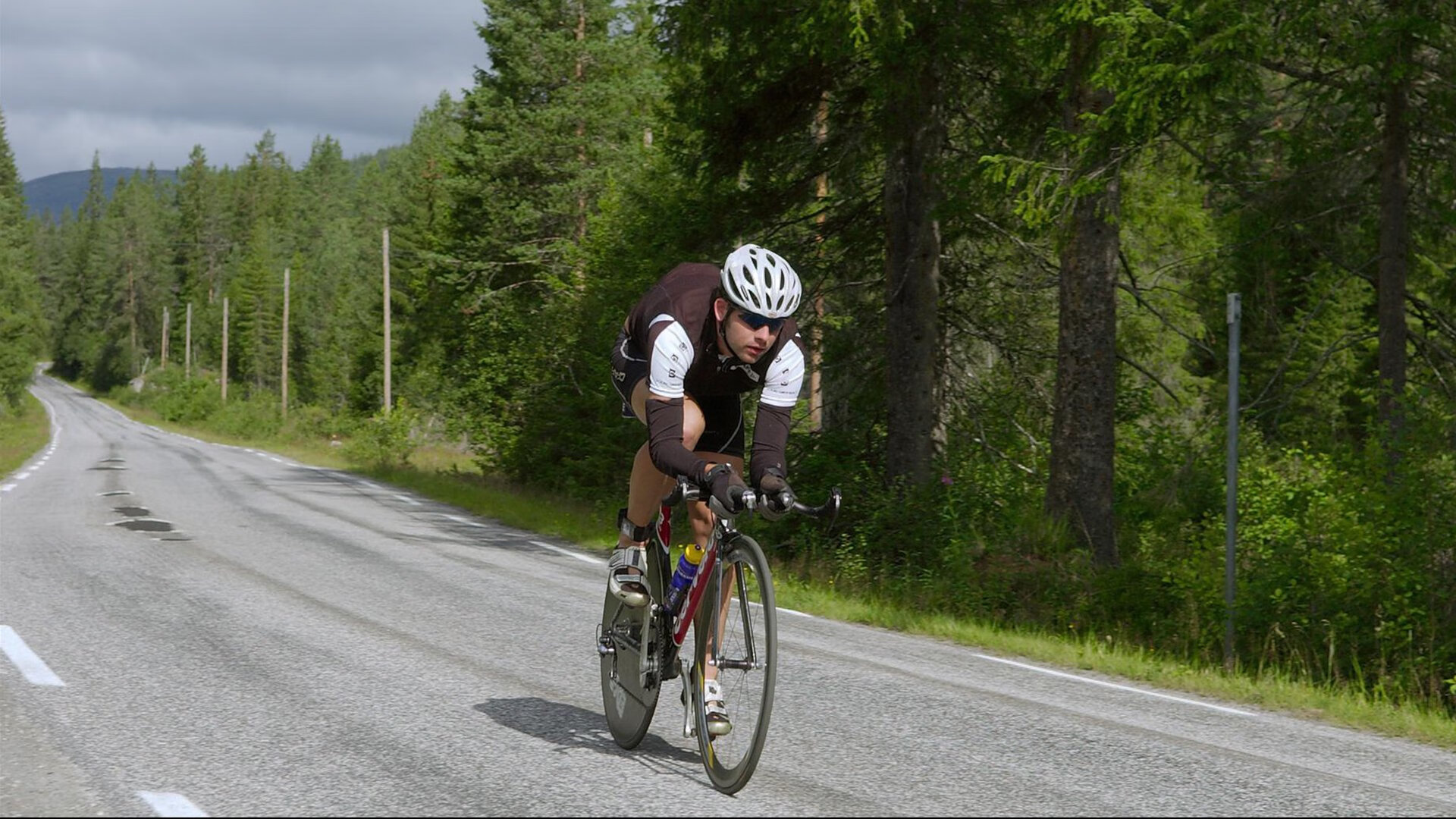 伊萨克导演比赛走势，比利时与皇家社会对决中的唯一掌控者